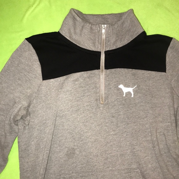 Victoria’s Secret 1/2 vip - Picture 2 of 5